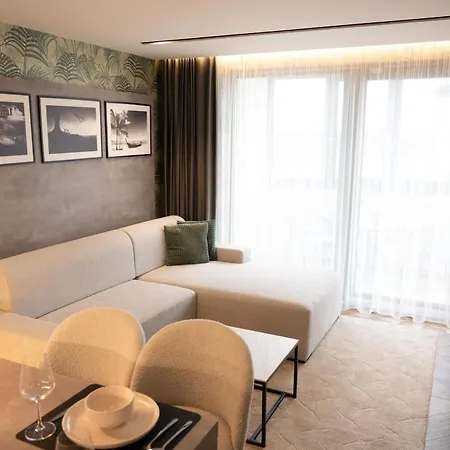 R78 Luxury Apartman2 * Nyíregyháza
